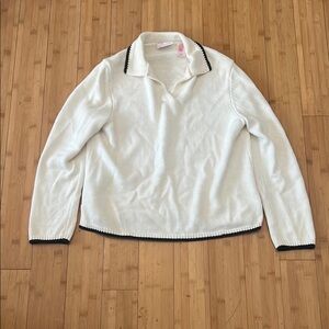Meg Allen White Sweater with Black Trim